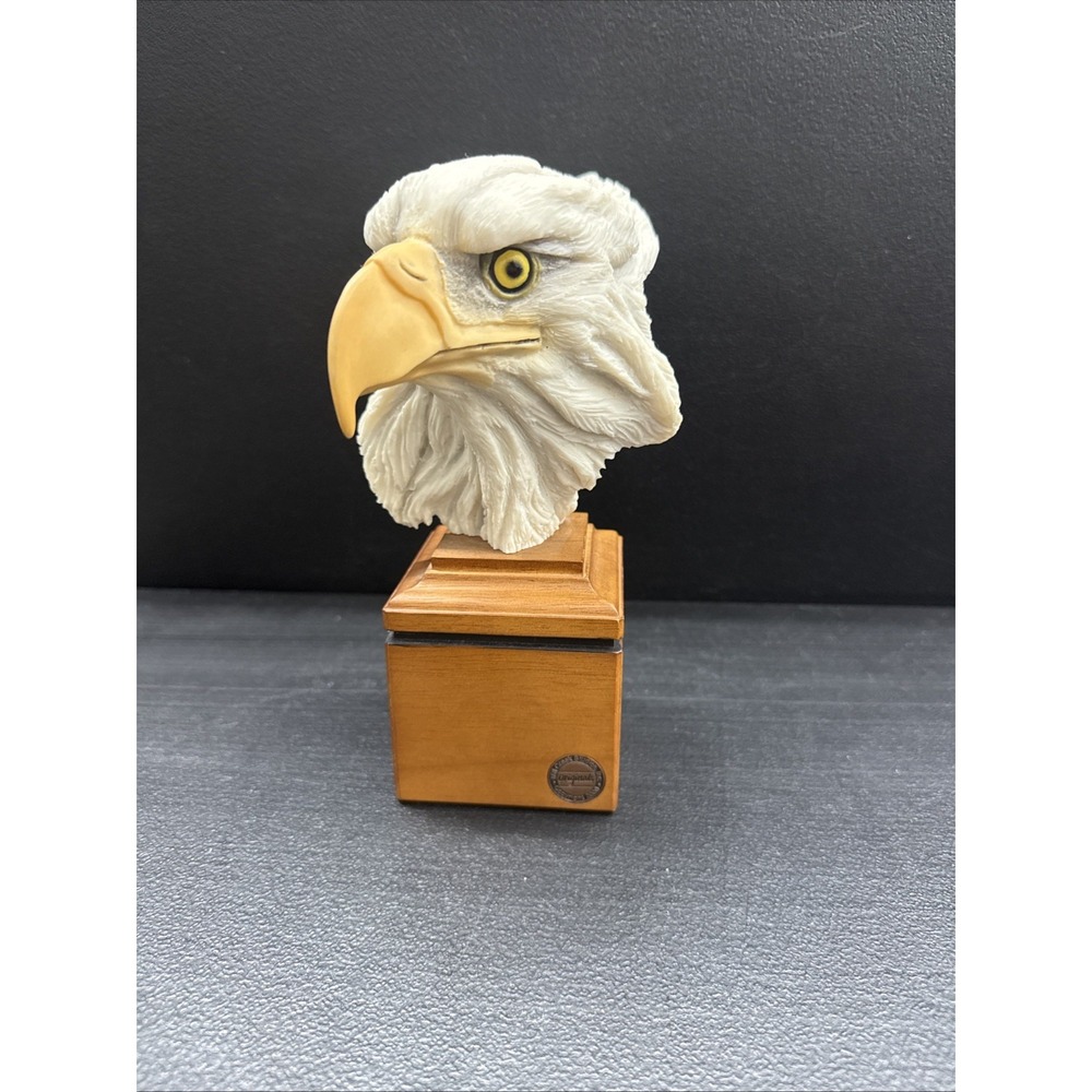 Bald Eagle Head Sculpture Mill Creek Studios Above Reproach Signed 77140 Vtg